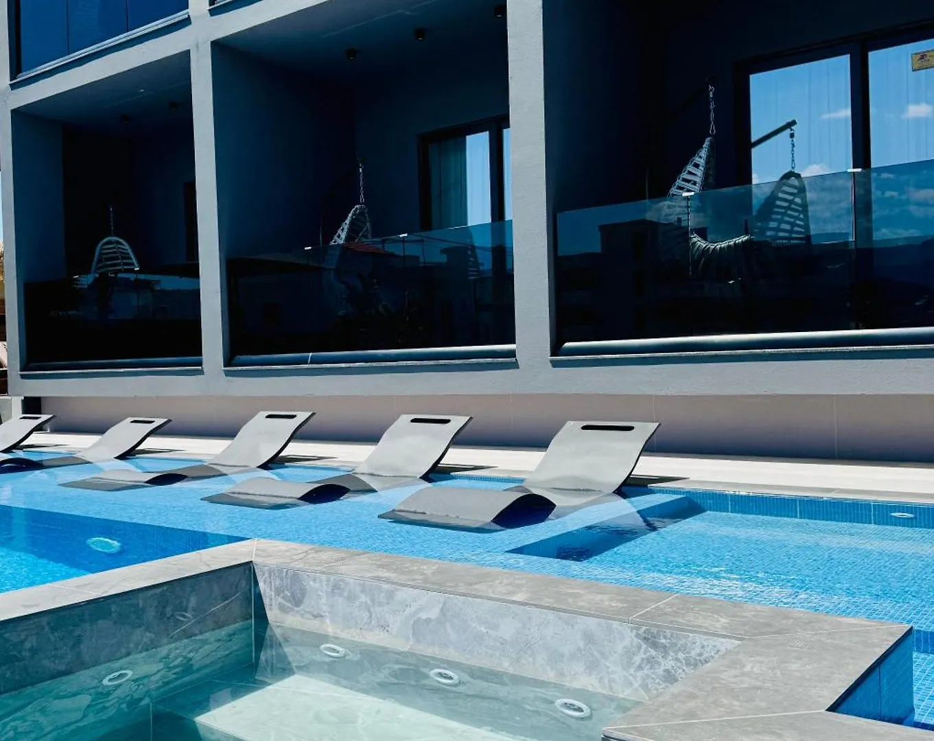 The Lord'S Garden Hotel Ksamil
